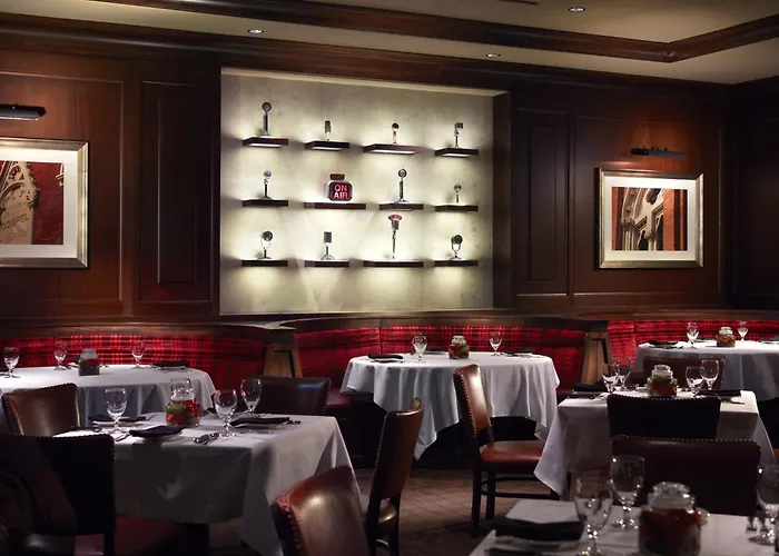 Best Hotels Near Vibrant Broadway in Nashville