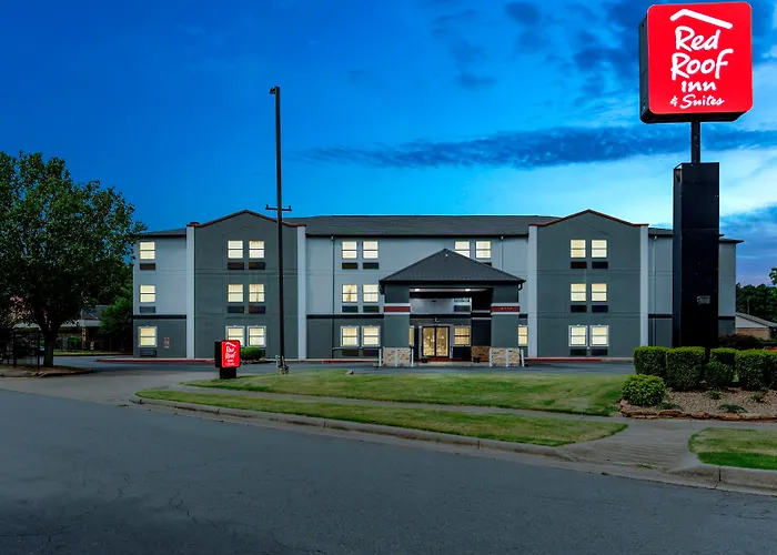 Top Hotels Near Little Rock