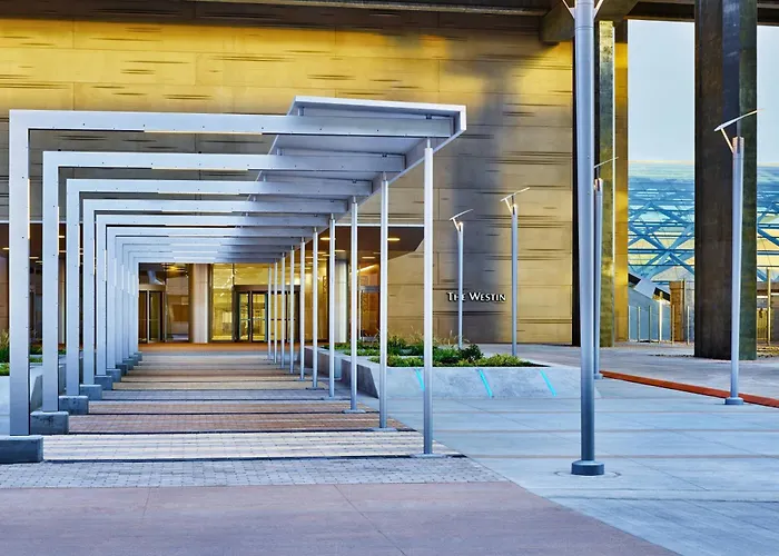 Top Denver Airport Hotels Offering Free Shuttle Service