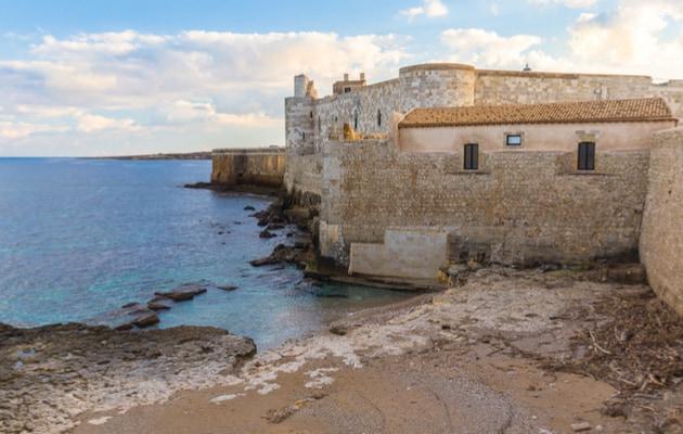 castello-maniace